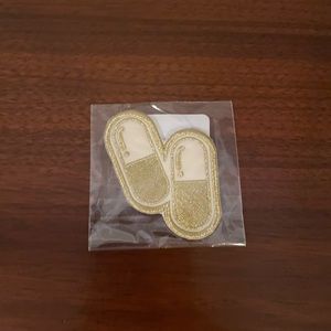 NWT Stoney Clover Lane rare pill patch